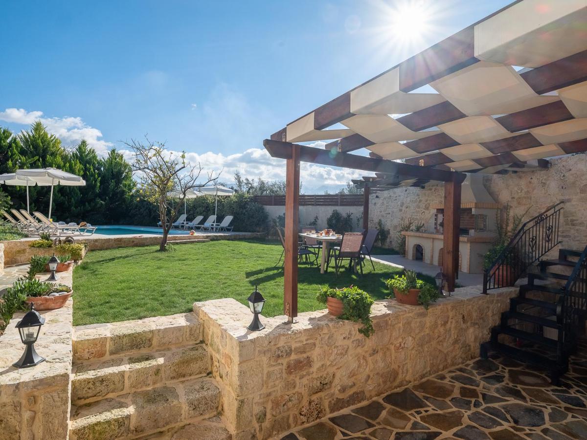Villa Lucas Melidhónion Exterior foto