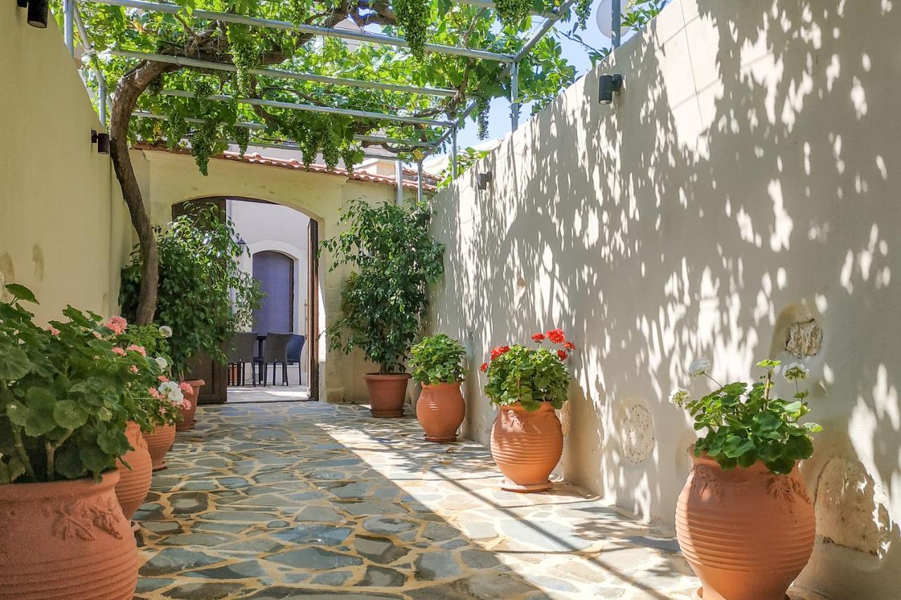 Villa Lucas Melidhónion Exterior foto